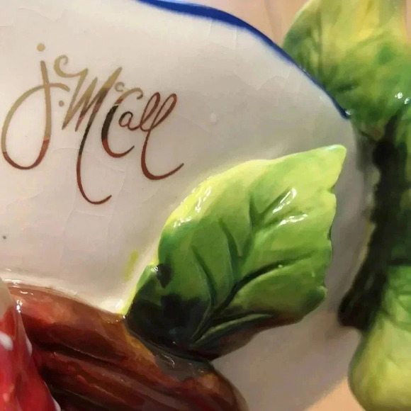 J McCall strawberry footed floral & strawberry dish and spoon with strawberry. - Picture 5 of 8